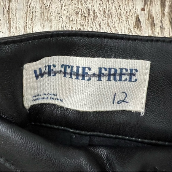 Free People NWOT Uptown Vegan Leather Pants size 12 - Picture 5 of 8